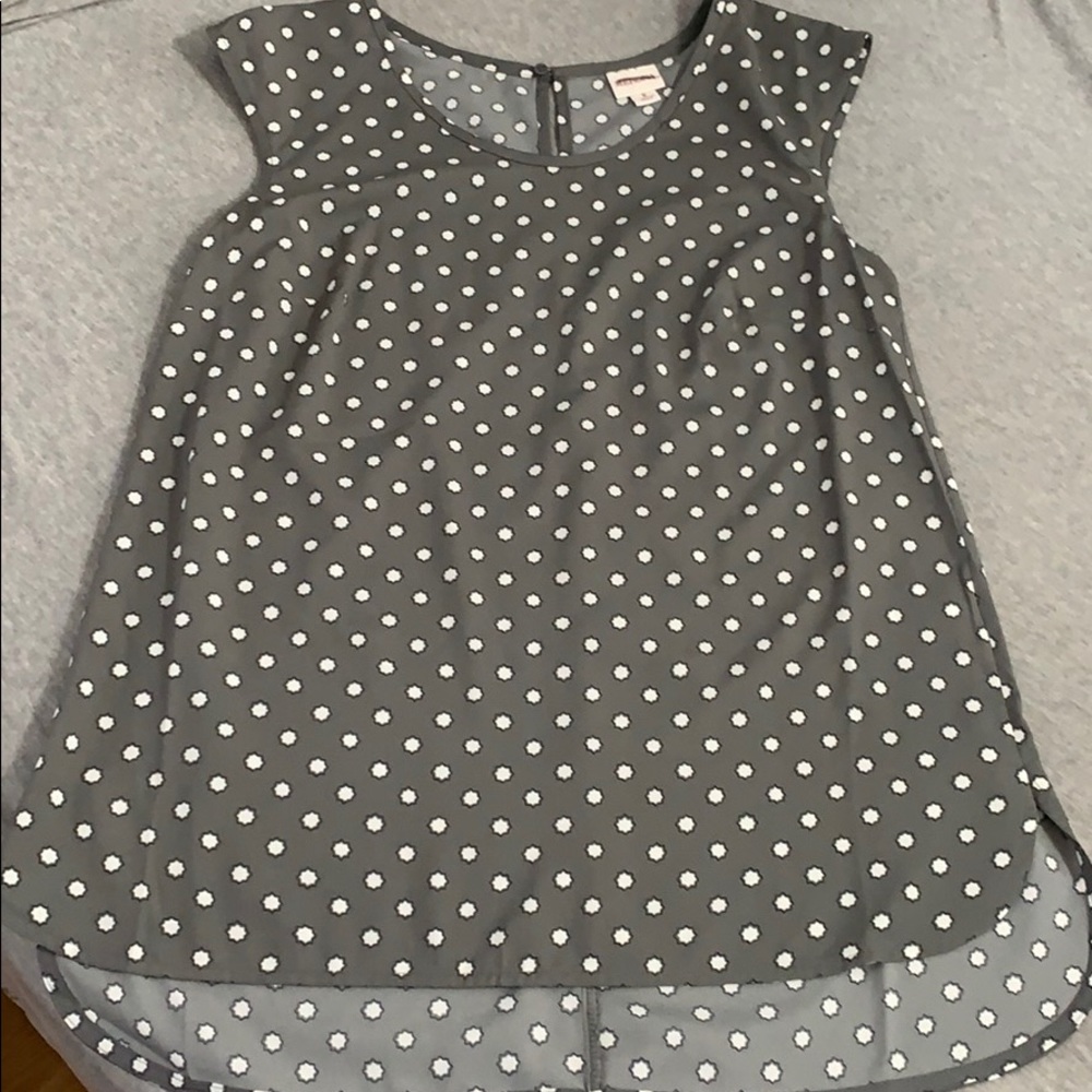 Merona gray star pattern small cap sleeve top